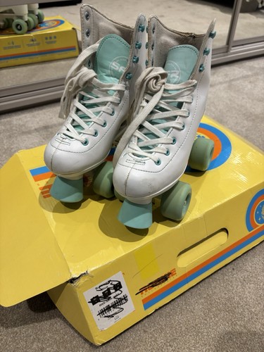 Quad roller skates size 3 - quad,