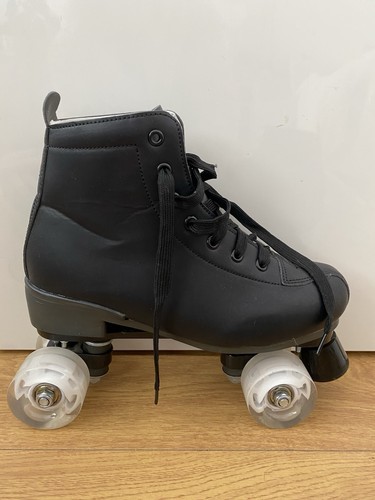 Xudrez size roller skates - 8,
