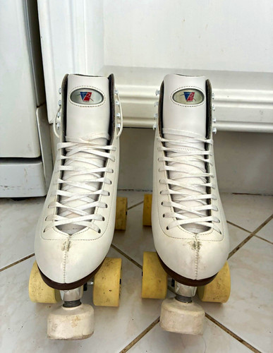 Riedell model 121 white - 121,