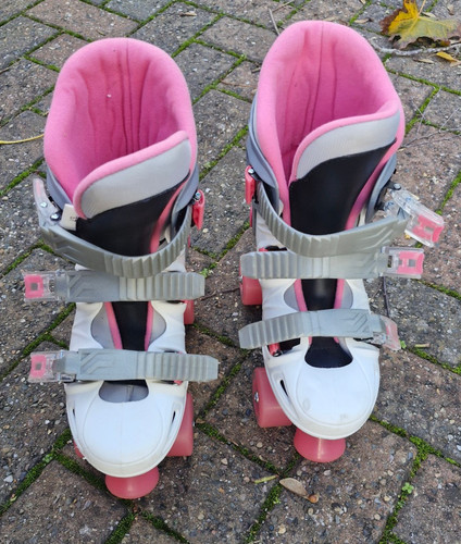 California quad white and pink - white,